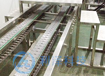 鏈板輸送機