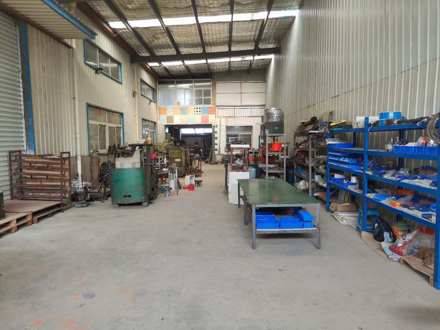 生產(chǎn)車間14