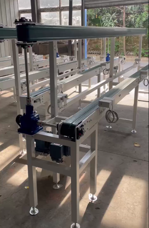 汽車車門皮帶輸送機(jī)