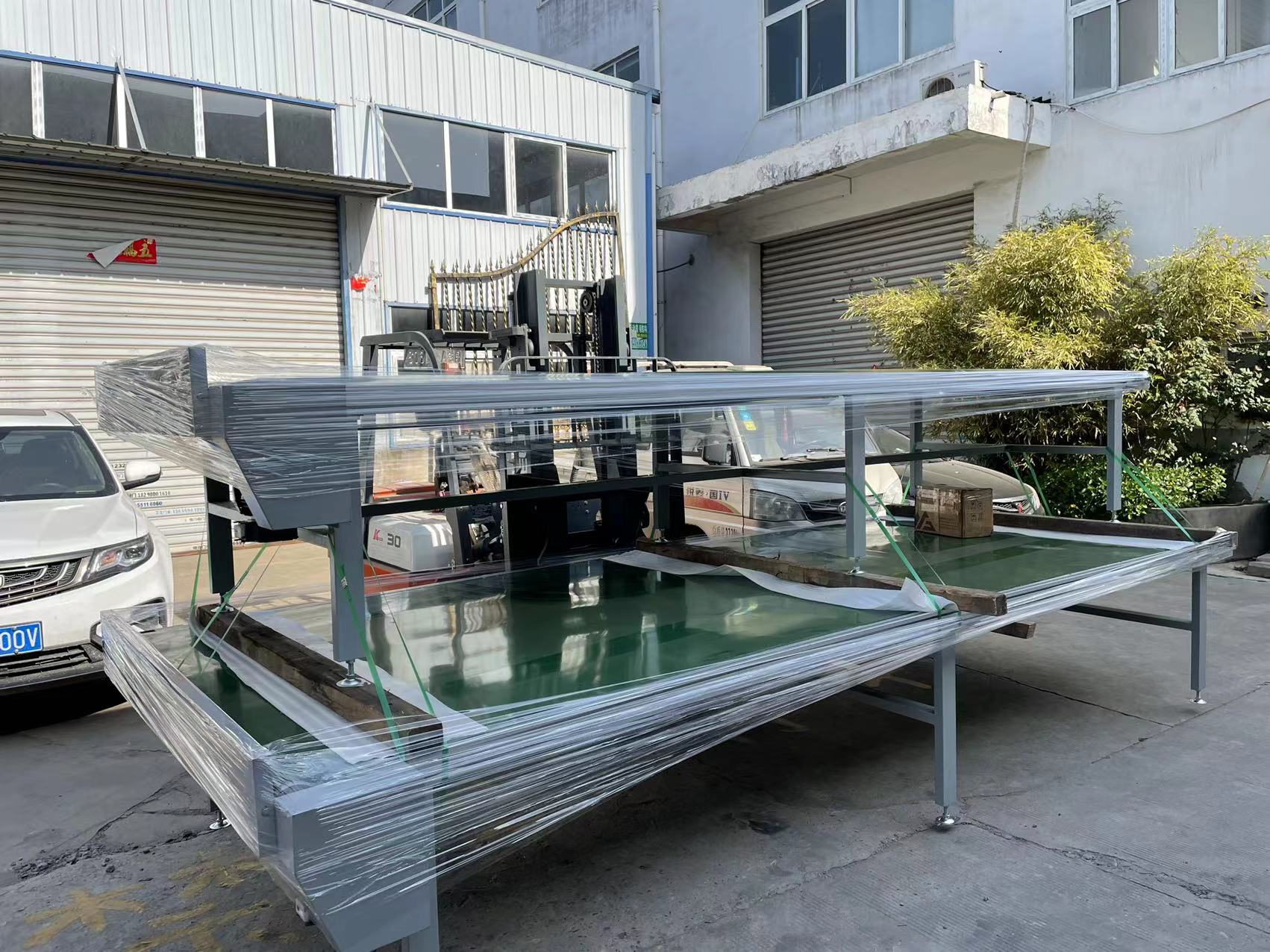 皮帶輸送機(jī)