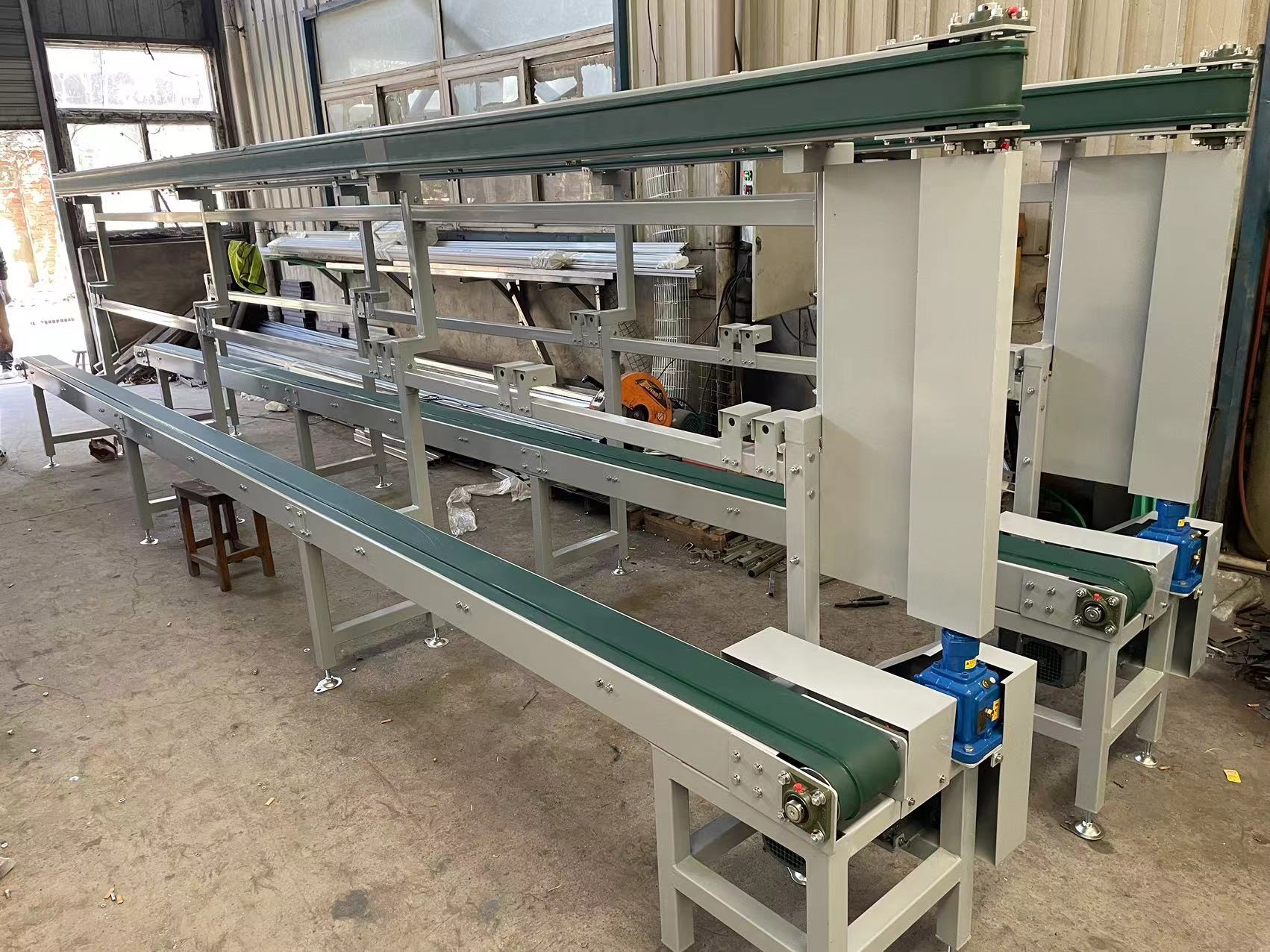 5臺皮帶機(jī)輸送機(jī)發(fā)往常州理想汽車