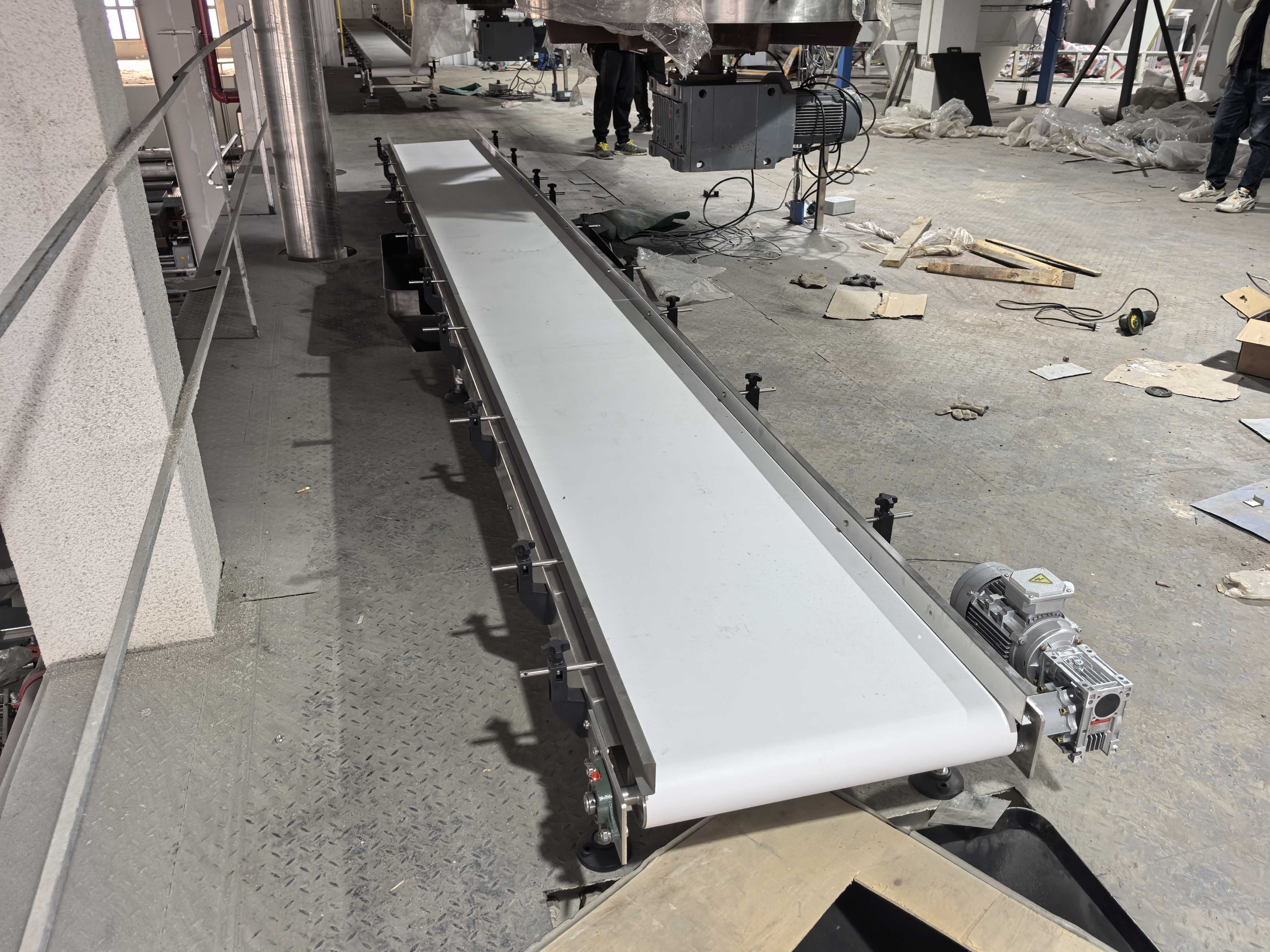 皮帶輸送機(jī)